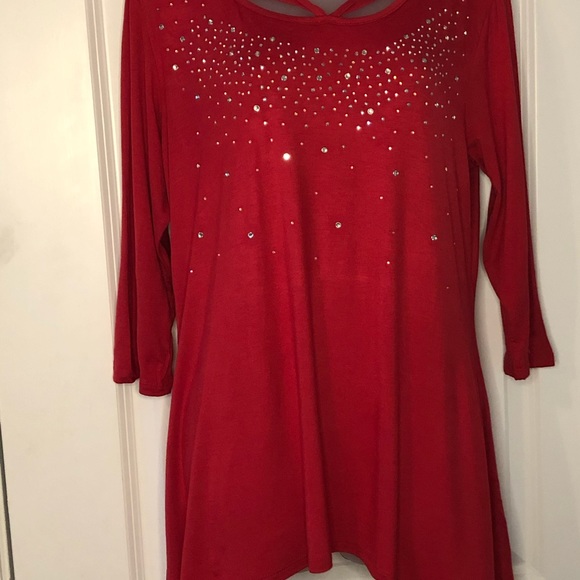 NWT Glitterscape Red Sharkbite Top Size M - Picture 2 of 8